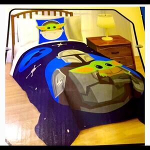 Star Wars Grogu Baby Yoda Pillow Oversized  Bed Throw 2- Piece Set Bedding NWT